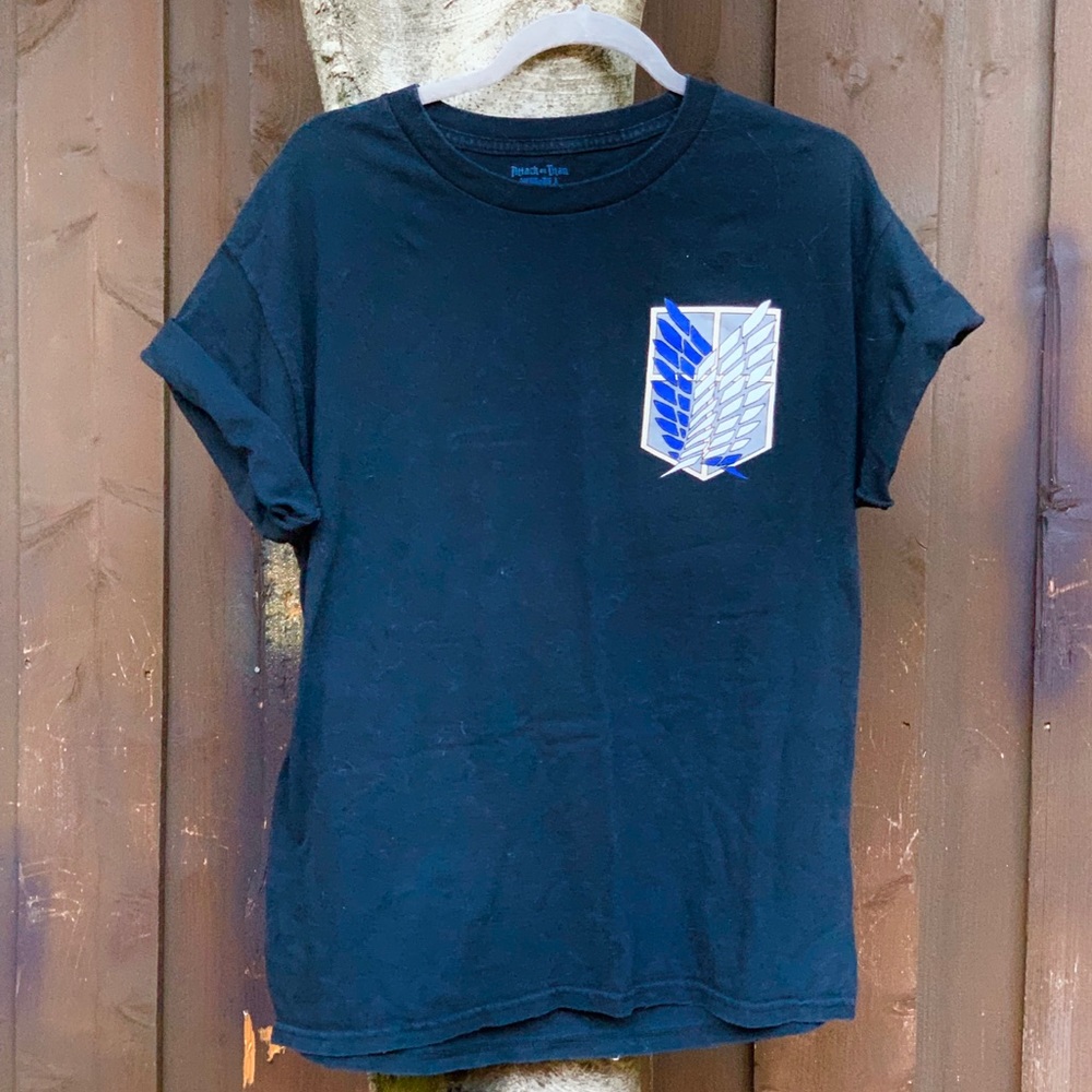 Anime attack on titan graphic tee